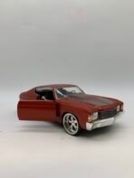 Vintage Style 1971 Chevy Chevelle Diecast Model Car 1:18 Foose Design Collectible - Image 3
