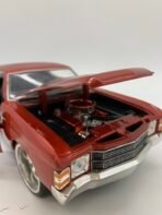 Vintage Style 1971 Chevy Chevelle Diecast Model Car 1:18 Foose Design Collectible - Image 5