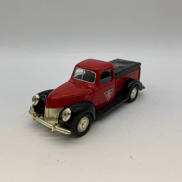 Liberty Classics Ford Pickup Canadian Tire Limited Edition 1:24 Diecast Truck Key Rare