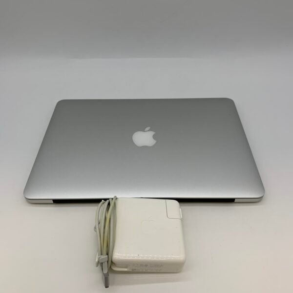 Apple MacBook Pro 13” Retina 2014 A1502 Laptop Intel i5 8GB RAM SSD