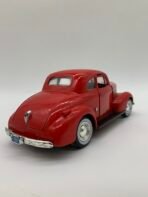 Vintage Style 1939 Chevrolet Coupe Diecast Model Car Red 1:24 Scale Made in China - Image 3