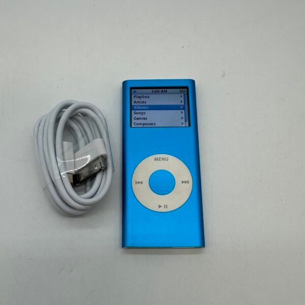 Apple iPod Nano A1199 4GB Blue MP3 Player w Charger Works Great