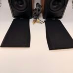 B&W DM302 Bookshelf Speakers Pair Made in England Tested Works w/ Cables - Image 2