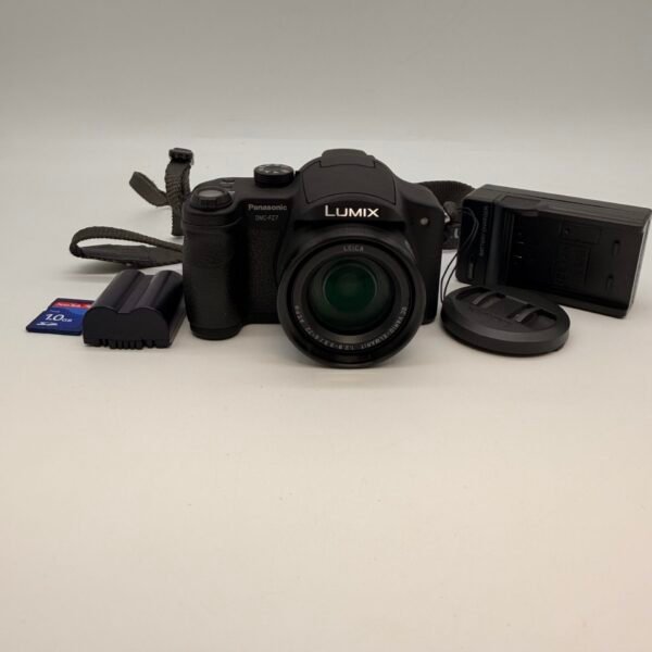 Panasonic Lumix DMC-FZ7 6MP Camera Leica Lens 12x Zoom + Charger