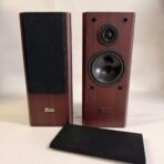 Axiom Millennia AX 1.5 Bookshelf Speakers Pair Canada