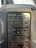 DEWALT DCB112 Charger + DCB120 12V Battery - Image 7
