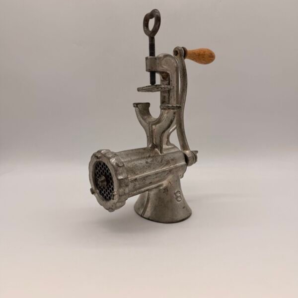 Vintage No 8 Meat Grinder Hand Crank Cast Iron Made In England Mincer