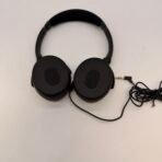 Bose QuietComfort QC3 Acoustic Noise Cancelling Headphones w/ Case - Image 8