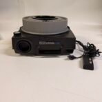 Kodak Carousel 760H Auto Focus Slide Projector Tray Remote & Carry Case - Image 7