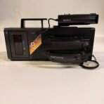 Sony CCD-V8AF-E Video8 AF Camcorder Bundle Case Manual Adapter Tested - Image 3