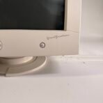 KDS VS-7i 17” CRT VGA Retro Gaming Monitor Works Great Beige 2000 - Image 2