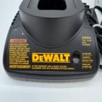 DeWALT DW930 12V Cordless 5-3/8” Trim Saw Kit W/ Charger ,Battery Tested Working - Image 9