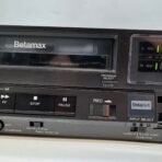 Sony Betamax SL-HF500 Beta Hi-Fi Stereo Video Cassette Recorder Japan W/Remote - Image 3