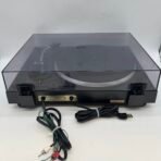 Hitachi HT-320 Belt Drive Turntable Tested Working Made In  Japan - Image 8