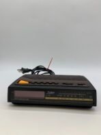 Vintage Pulsar ECR14 AM FM LED Clock Radio Retro Woodgrain Alarm Clock - Image 2