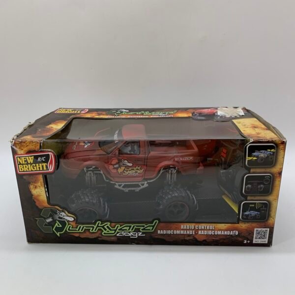 New Bright Punk Yard Dogz RC Monster Truck Bowzer No. 2446 w/ Box