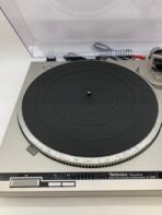 Vintage Technics SL-Q202 Quartz Direct Drive Turntable Record Player Japan - Image 2