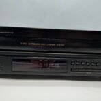 Denon DCM-420 5 Disc CD Changer Player For Parts Repair Japan, Powers On - Image 3