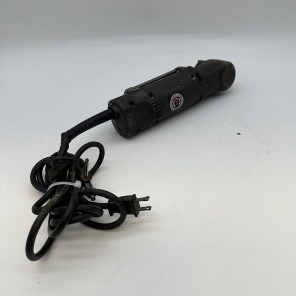 Black & Decker 1065 Shorty 1/4 Inch Corded Drill Working