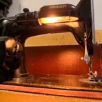 Vintage 1950s Singer 99K Portable Electric Sewing Machine Foot Pedal Case - Image 5