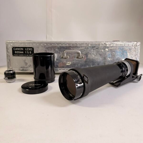 Rare Vintage Canon 600mm f/5.6 Telephoto Lens No.10129 w/ Original Case