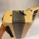 Vintage Camerano Piano Accordion 432/95 Made In Italy - Image 8