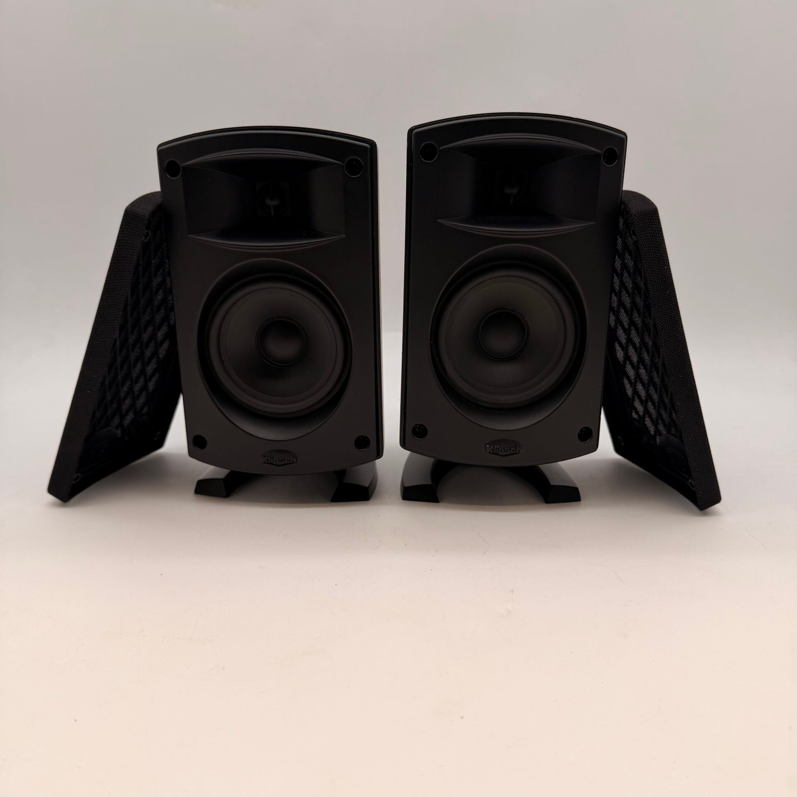 IMG_4788 Klipsch Quintet II Black Satellite Speakers Pair Home Theater Tested - Image 1