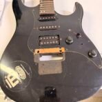 Vintage Washburn MG-40 Mercury Series Electric Guitar Project w/ Case Parts - Image 3
