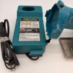 Makita 4191D 12V Cordless Tile Glass Cutter Saw w/ Charger Battery - Image 6