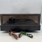 Vintage 1970s Garrard 710E Turntable Record Player For Parts - Image 6