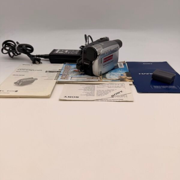 Sony DCR-HC26 MiniDV Handycam Camcorder Tested Working Charger Battery Manuals