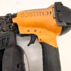 Bostitch RN46-1 Pneumatic Coil Roofing Nailer Air Nail Gun Tested Working - Image 2