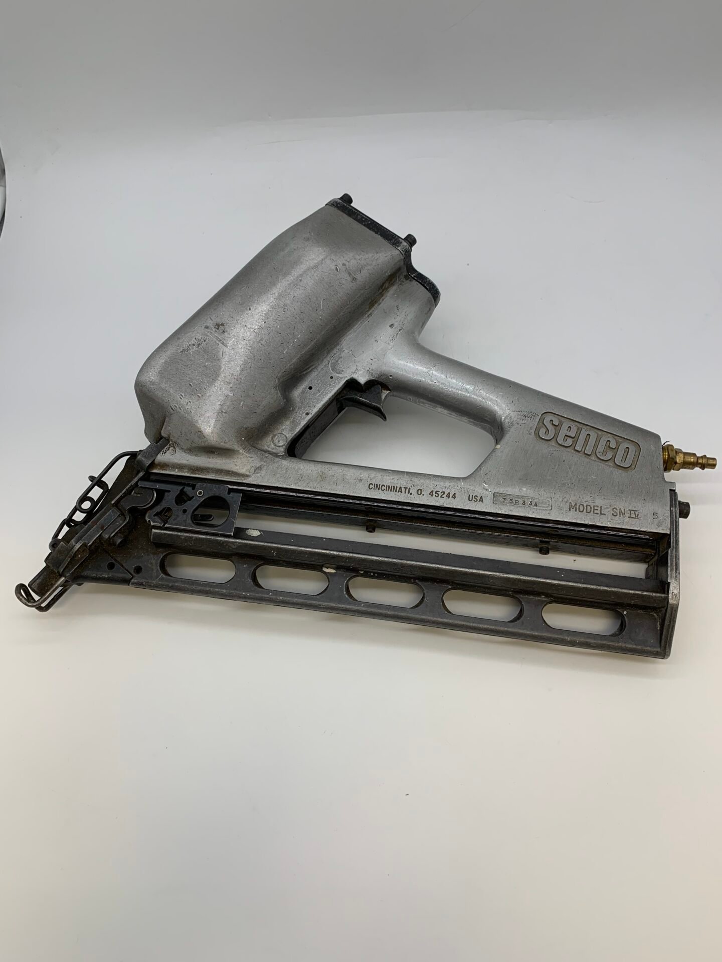 IMG_5684 Senco SN IV Pneumatic Framing Nailer Industrial Tool Made In USA - Image 1