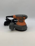 RIDGID R2600 5 Inch Variable Speed Random Orbital Sander Working