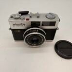 Vintage Minolta Hi-Matic F 35mm Rangefinder Film Camera Rokkor 38mm f/2.7 Lens - Image 2