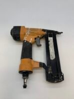 Bostitch SB-2IN1 Pneumatic Brad Nailer Stapler Air Tool Working - Image 5