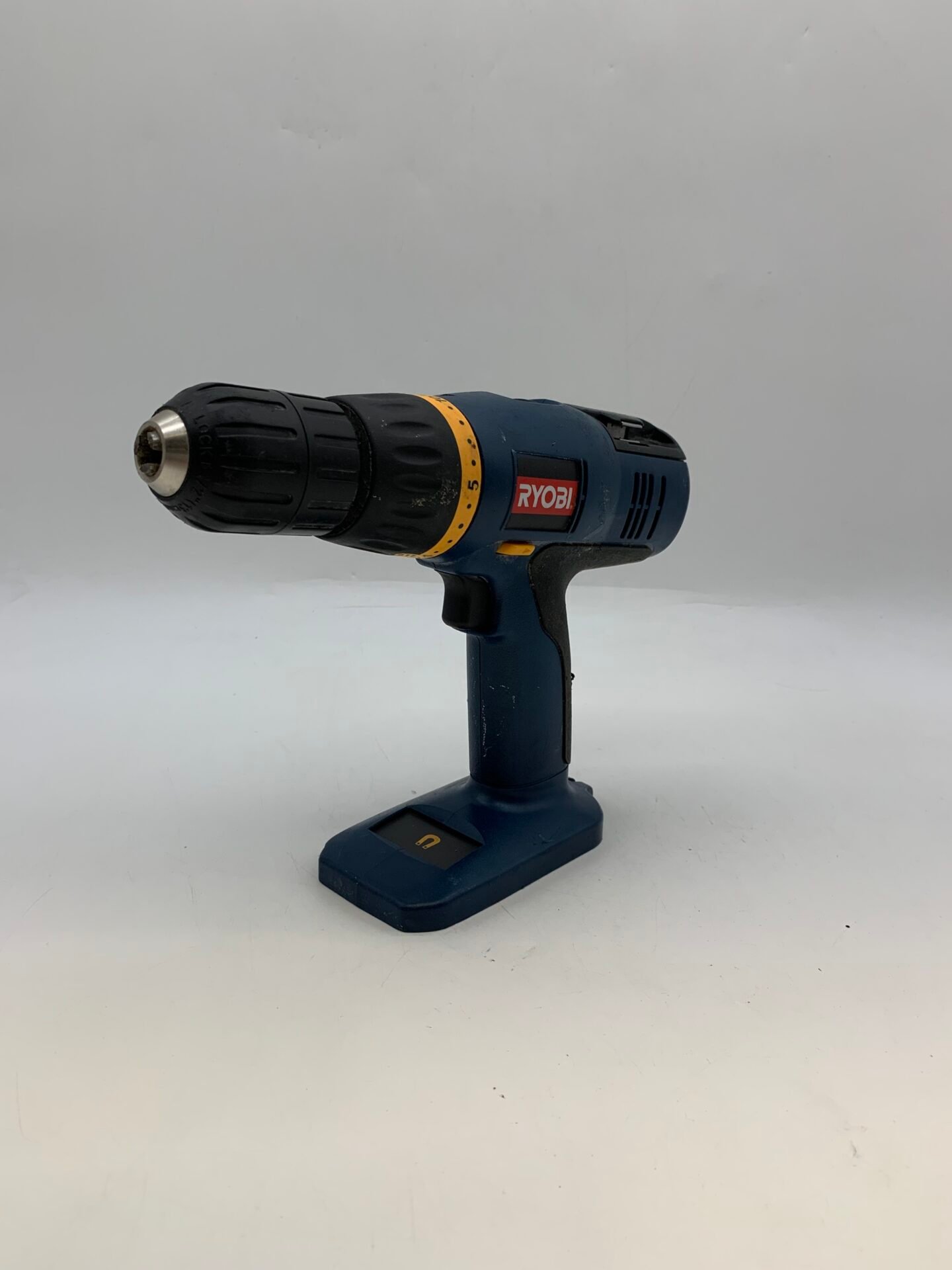 IMG_6216 Ryobi P206 18V Cordless Drill Driver Tool Only Working - Image 1