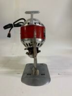 Eastman Cardinal Class 548 Industrial Fabric Cutting Machine Working - Image 4