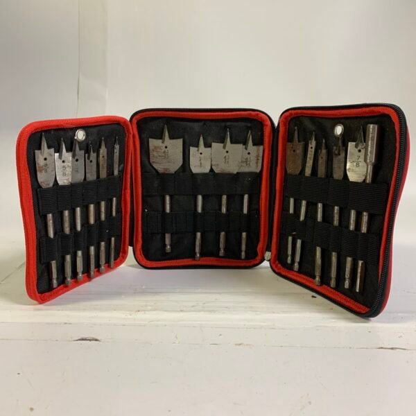 JobMate 16-piece paddle/spade drill bit set in original carrying case.  Features:  * Multiple sizes * Hex shank * Carrying case included * Good used condition * Ready to use  Only what is shown in the photos is included.  Pick up available for free. Delivery available upon extra cost.