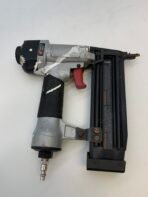 Porter Cable BN200SB 18 Gauge Pneumatic Brad Nailer Tested Working - Image 2