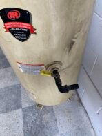 Ingersoll Rand 2340L5 Industrial 5HP 60 Gallon Air Compressor - Image 4