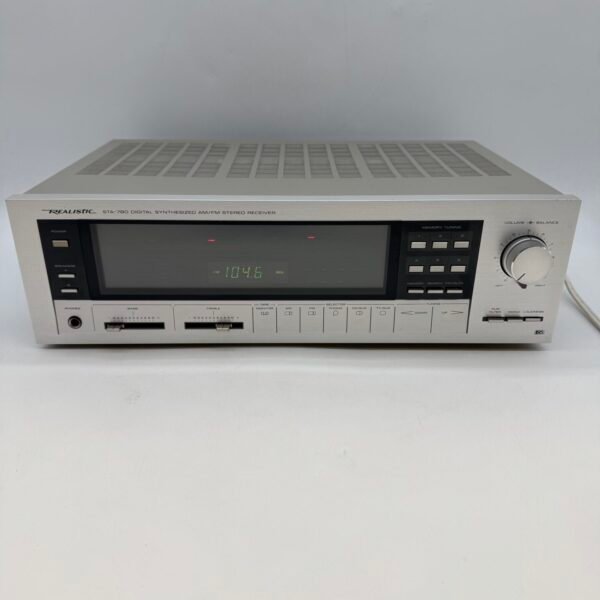 Realistic STA-780 Digital Synthesized AM/FM Stereo Receiver Tested Working