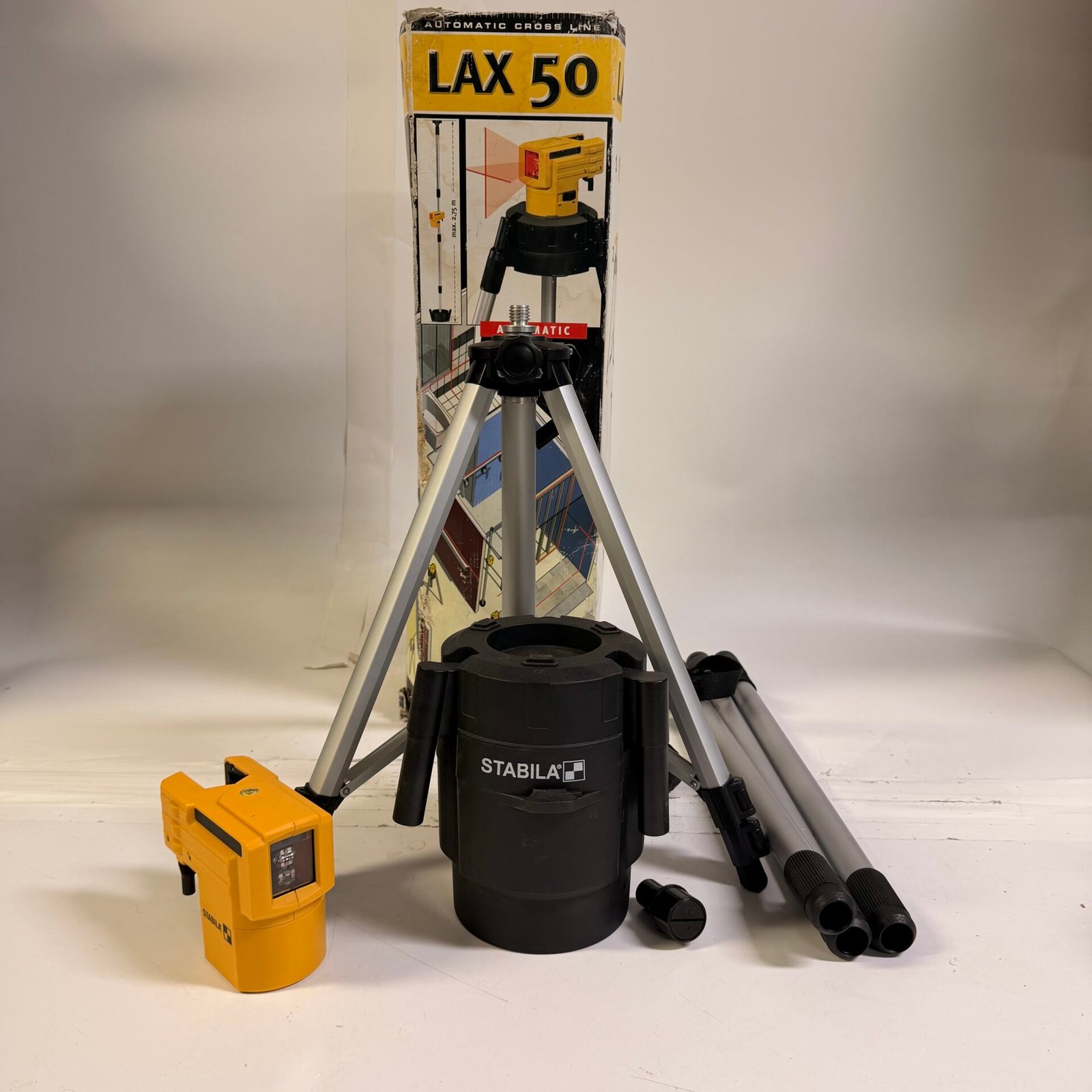 IMG_7103 STABILA LAX 50 Automatic Cross Line Laser Level Kit Tripod Pole Like New - Image 1