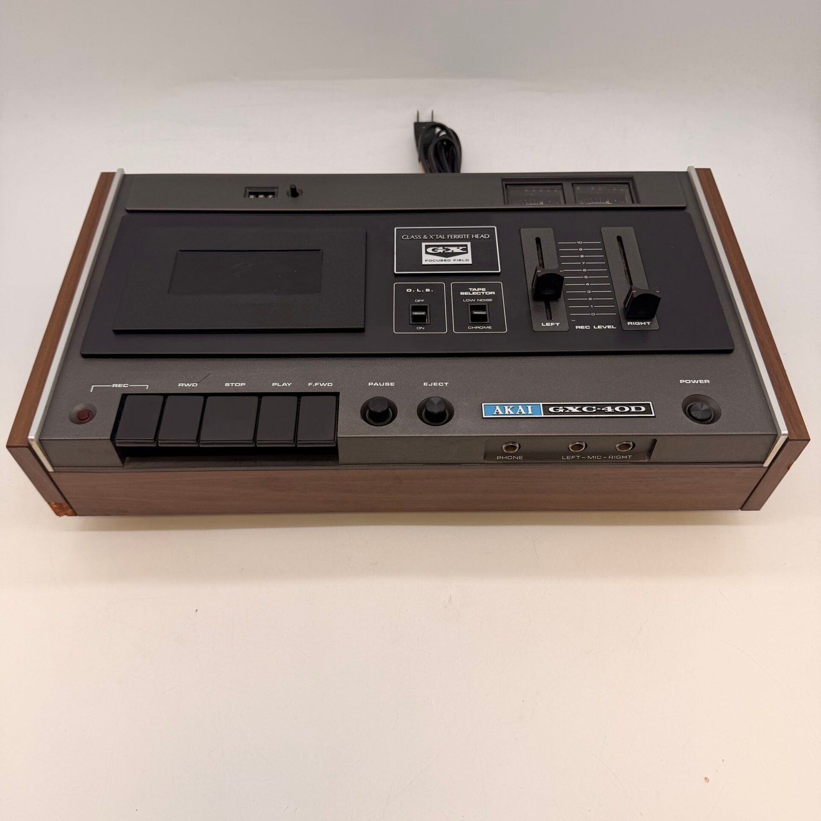 IMG_7281 Akai GXC-40D Vintage Stereo Cassette Deck GX Head Tested Made in Japan - Image 1