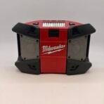 Milwaukee M12 2590-20 Jobsite AM/FM Radio LED Work Light Tested No Battery