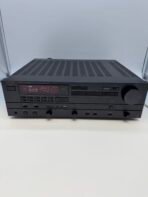 Luxman R-115 Digital Synthesized AM/FM Stereo Receiver. JAPAN Nice Condition