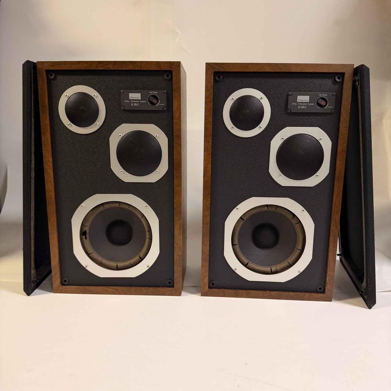 IMG_7502 Sansui S-35C Vintage 3-Way Bookshelf Speakers Pair Tested Working Made Canada - Image 1