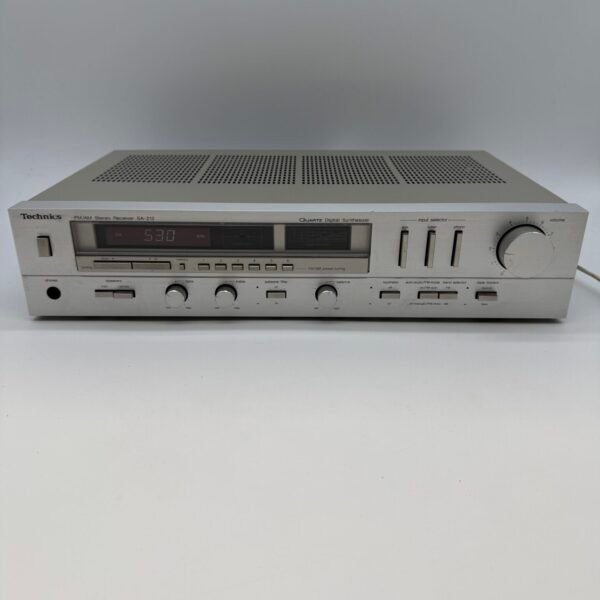 Vintage Technics SA-212 Quartz Digital Synthesizer FM/AM Stereo Receiver Japan