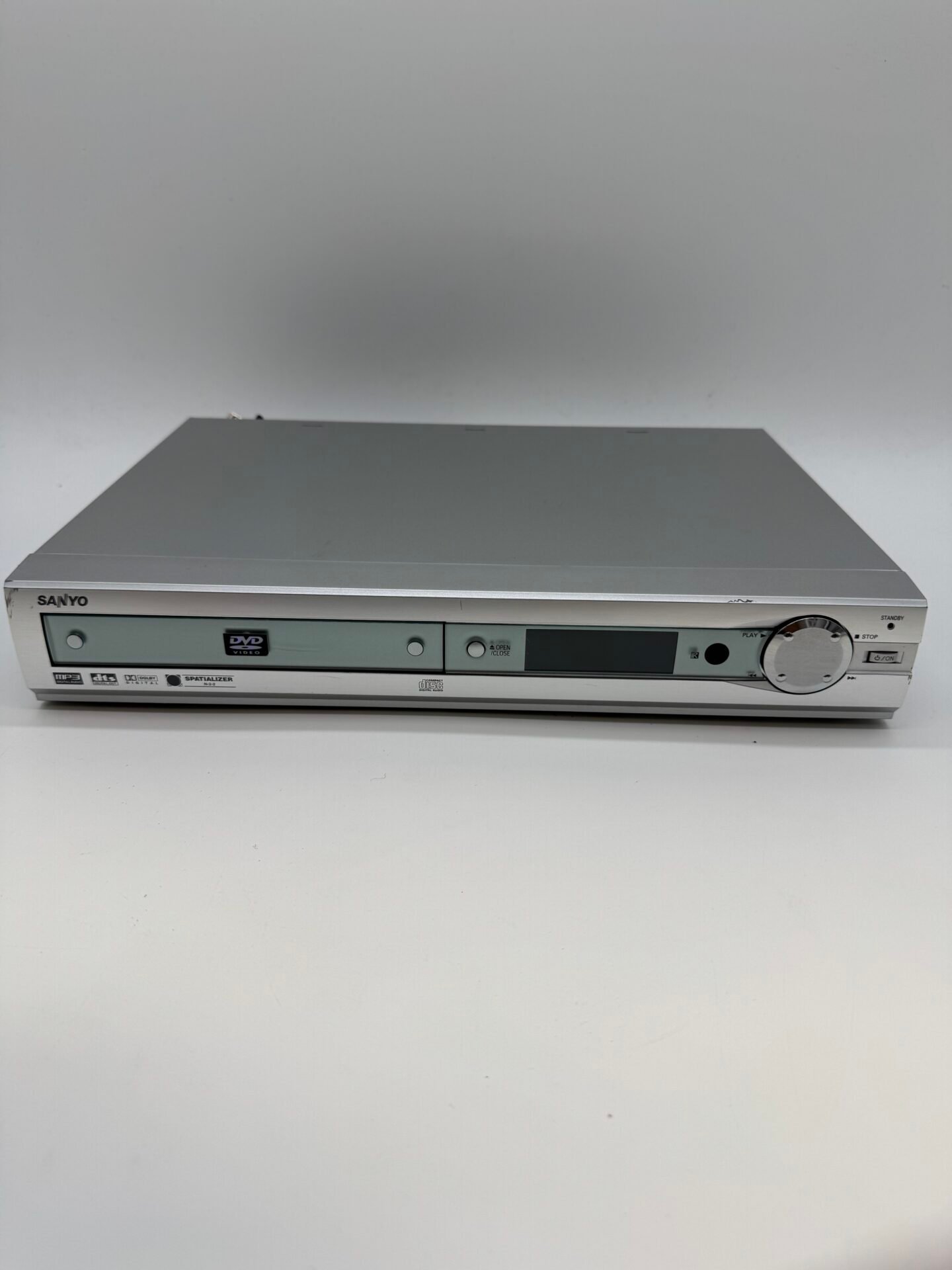 IMG_7745 Sanyo DVD-SL18 DVD CD MP3 Player Dolby Digital DTS Tested Working Silver - Image 1