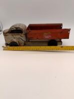Vintage 1940s Lincoln Toys Construction Co Pressed Steel Dump Truck Canada - Image 7